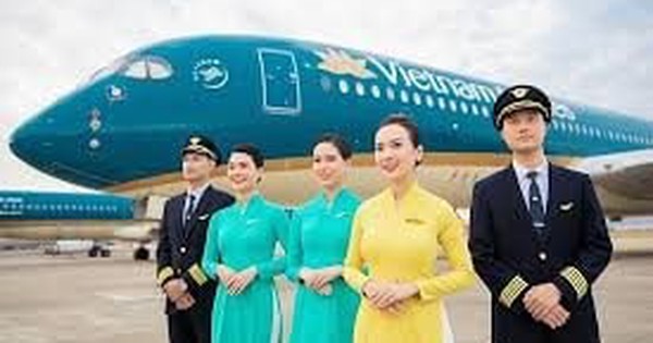 Sắp bay Vietnam Airlines phải lưu ý điều này: Nếu quên, một khoản phí lên tới 600.000 đồng sẽ chờ bạn ngay tại cửa ra máy bay