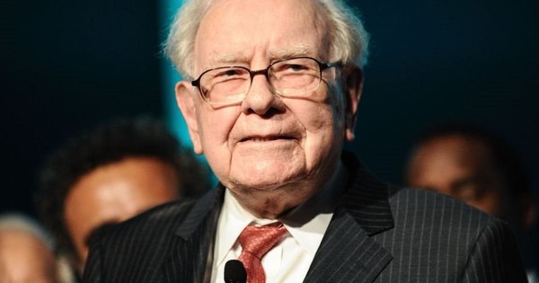 Giai đoạn 'bình thường mới' tại Berkshire Hathaway: Không còn thư gửi cổ đông thường niên, nhà đầu tư coi Warren Buffett đã 'về vườn'