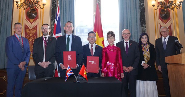 Vietjet và Rolls-Royce ký kết hợp đồng 3,8 tỉ USD trong chuyến thăm Vương quốc Anh của Tổng bí thư