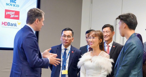 Thăm nơi nắm giữ 34.000 tỷ USD ở Anh, tỷ phú Nguyễn Thị Phương Thảo bày tỏ mong muốn lớn chưa từng có