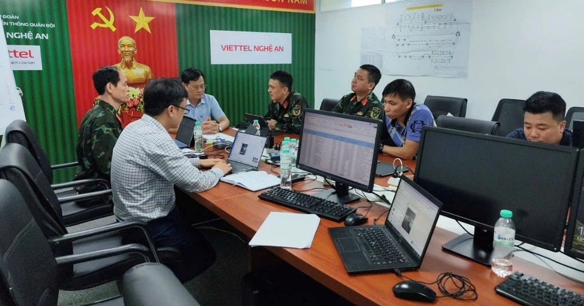 Viettel triển khai nhiều chính sách hỗ trợ khách hàng bị ảnh hưởng bão số 10
