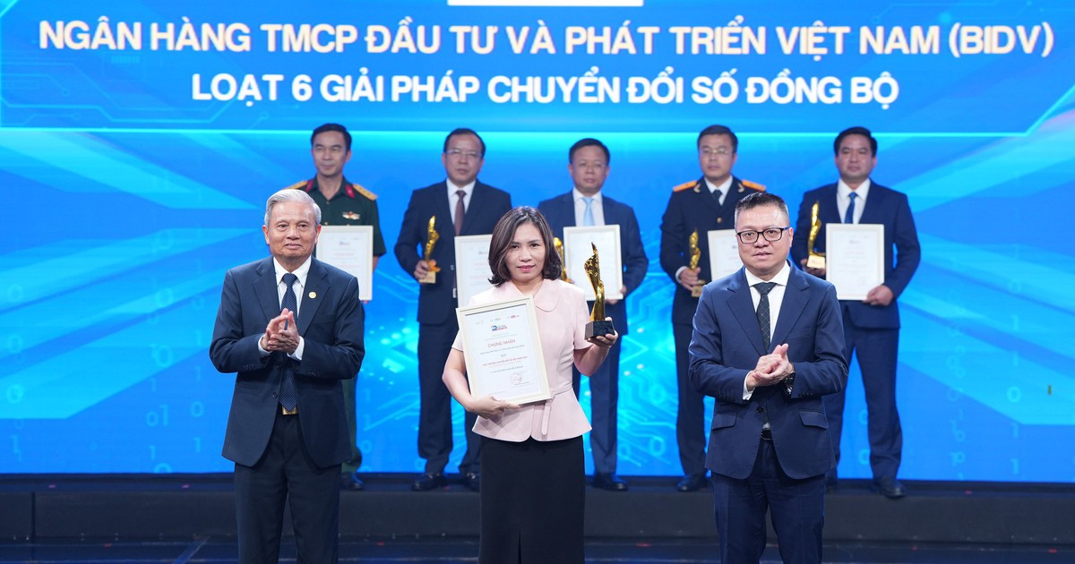 BIDV được vinh danh ‘Doanh nghiệp chuyển đổi số xuất sắc’