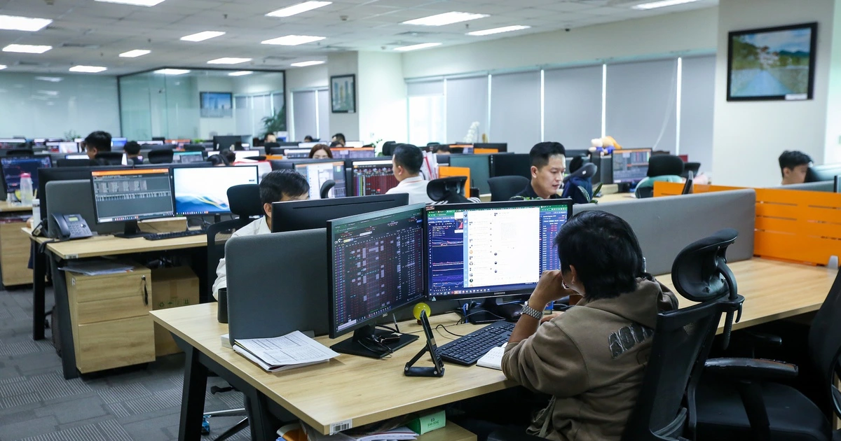 Nóng: FTSE Russell chính thức nâng hạng thị trường chứng khoán Việt Nam