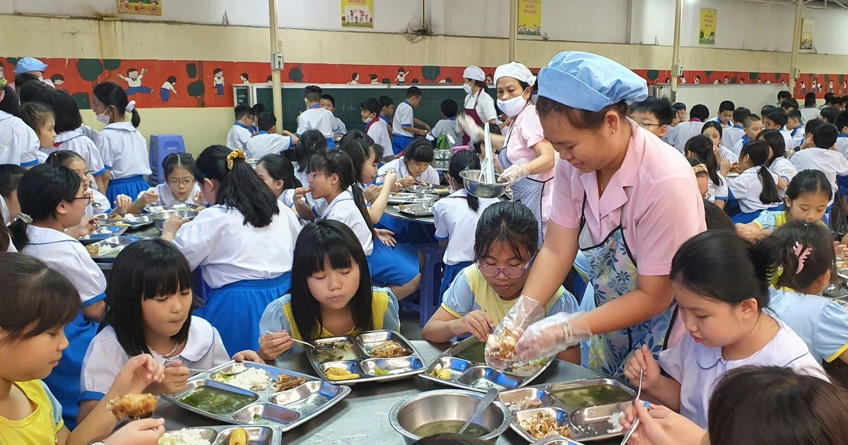 Xây dựng một Việt Nam hạnh phúc