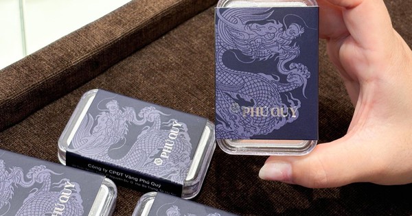 Giá bạc tăng liền 4%, vượt mức 56 triệu đồng/kg