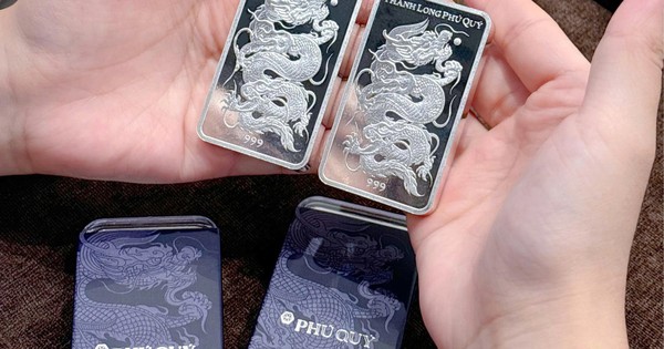 Giá bạc gặp áp lực