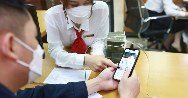 Từ 1/11, chuyển tiền phải khai báo đối với trường hợp sau