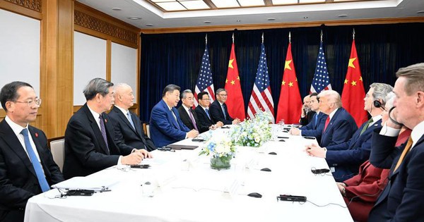 Cái khó ló cái bắt buộc