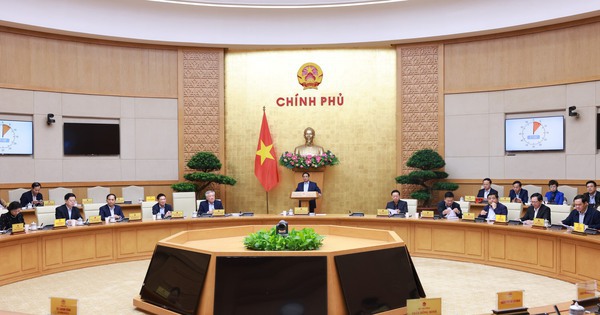 Chính phủ họp chuyên đề về 8 nghị định liên quan Trung tâm tài chính quốc tế tại Việt Nam