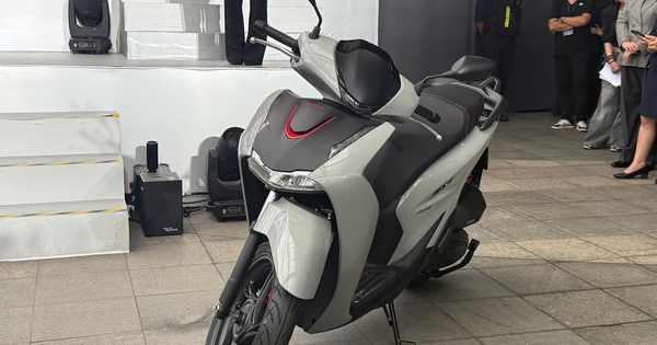 Honda SH 2026 có gì mới? Giá từ 78 triệu đồng, màn hình TFT, sạc USB-C và loạt công nghệ chưa từng xuất hiện