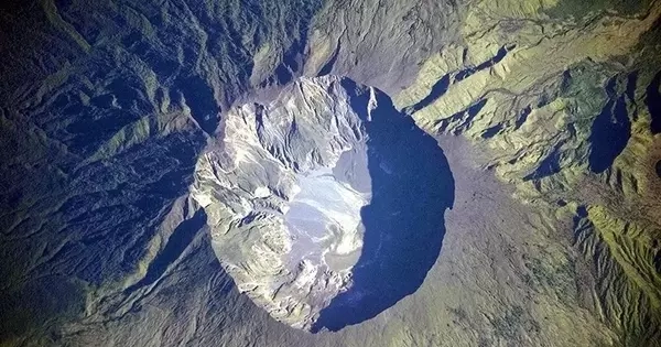 15 thảm họa thiên nhiên kinh hoàng tưởng như chỉ có trong phim