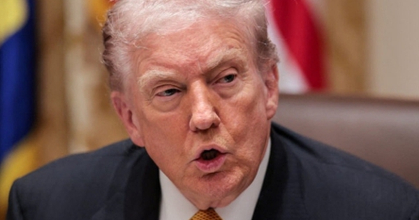 Ông Trump muốn điều tra các công ty chế biến nước ngoài vì giá thịt bò tăng cao