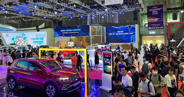 Mùa Tết có 'kéo' nổi thị trường ô tô Việt?