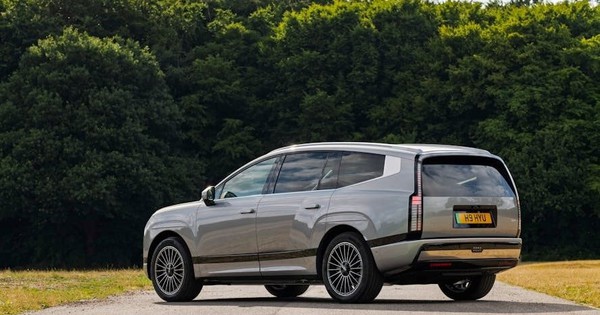 Hyundai, Kia gặp rắc rối lớn với xe điện