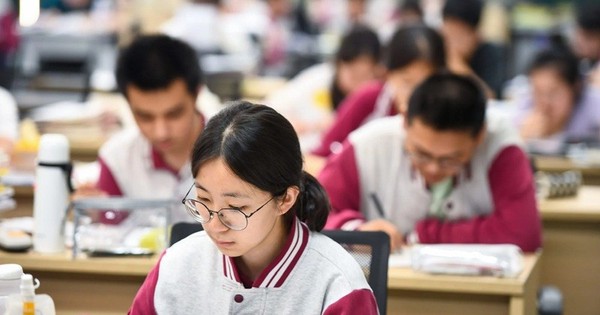 Giáo dục khắc nghiệt có thể giúp Trung Quốc thắng trong cuộc đua AI