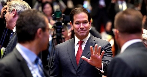 Áp hơn 2 vạn lệnh trừng phạt Nga, Mỹ thừa nhận một điều về Moscow, ‘đá quả bóng’ sang châu Âu