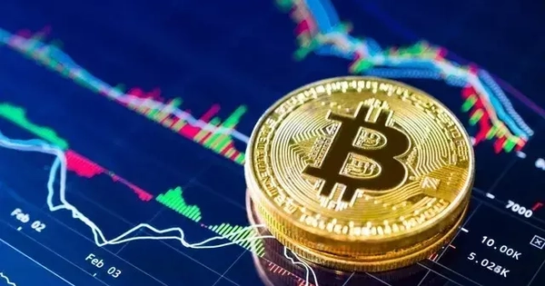 Bitcoin rớt mốc 100.000 USD
