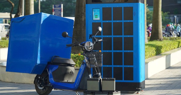 Trạm đổi pin xe điện đầu tiên ở Việt Nam: Làm bằng gỗ, màn hình máy tính cũ, 'quẹt thẻ' bằng Bằng lái xe, nay đã cán mốc 1 triệu lượt đổi