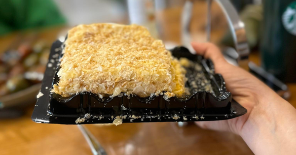 Chiếc bánh 85.000 khiến 2000 người "chầu chực" chờ mua ở Hà Nội