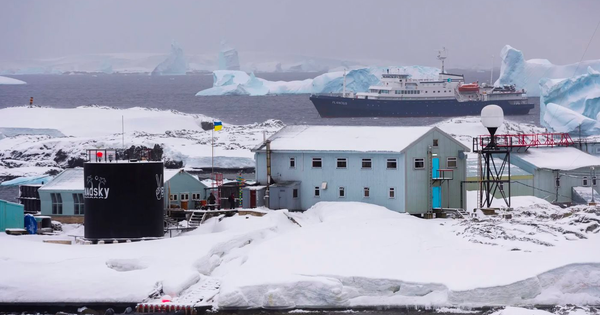 Không cần bất cứ mũi khoan nào, Nga phát hiện gần 70 tỷ tấn 'vàng đen' dưới nước