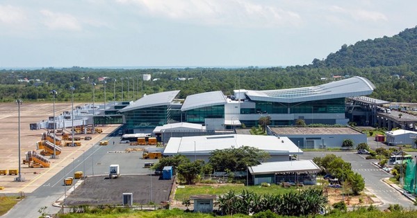 Chuyển giao toàn bộ tài sản một cảng hàng không Việt cho tư nhân