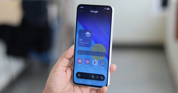 Chuyện chẳng biết nên khóc hay cười: Đến kẻ cướp cũng trả lại điện thoại Samsung vì "chê không muốn lấy"