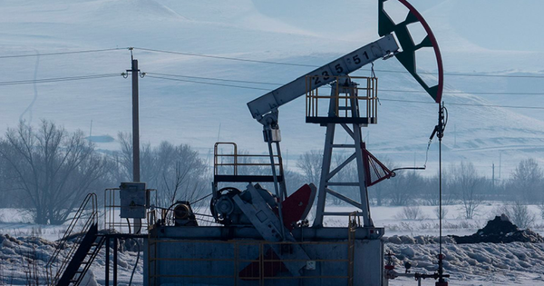 'Cỗ máy in tiền' của Nga bắt đầu rạn nứt: Tập đoàn dầu khí lớn nhất nước dự báo doanh thu giảm 68%, trả cổ tức thấp kỷ lục