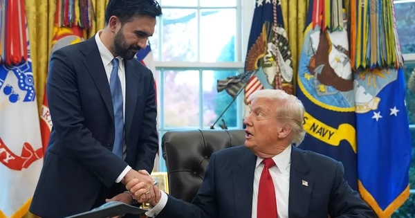 Cuộc gặp gây kinh ngạc ở Nhà Trắng