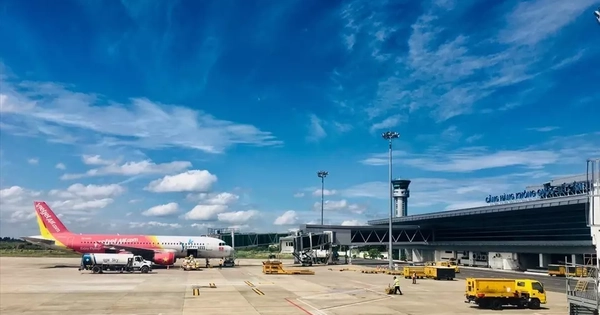 Bộ Xây dựng muốn 'lên đời' sân bay Cần Thơ