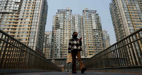 Ngân hàng tại quốc gia đang dư thừa hàng chục triệu căn nhà ồ ạt rao bán 70.000 bất động sản thế chấp, gia tăng áp lực giảm giá