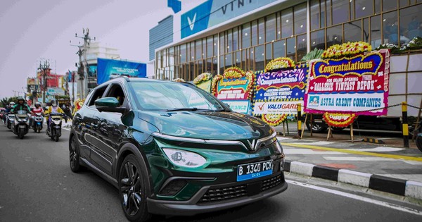 VinFast dàn trận tại quốc gia 280 triệu dân, đây là cách ông Phạm Nhật Vượng chiếm thị trường trọng điểm