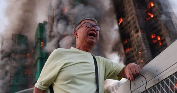 Nhân chứng kể khoảnh khắc trốn tử thần trong bão lửa nuốt chung cư ở Hong Kong