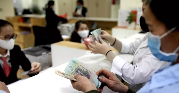 Bộ Nội vụ yêu cầu nắm bắt tình hình tiền lương, thưởng Tết 2026 tại doanh nghiệp