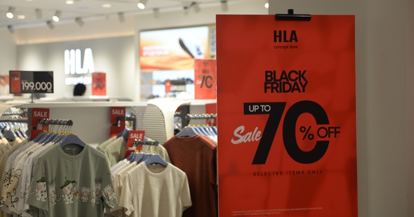 Black Friday: "Sale khủng” có thật sự khủng?