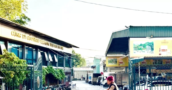 Nhìn gần trụ sở những doanh nghiệp đình đám một thời sắp rời khỏi nội thành Hà Nội