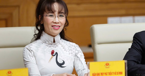 Tập đoàn của tỷ phú Nguyễn Thị Phương Thảo giảm sở hữu tại HDBank