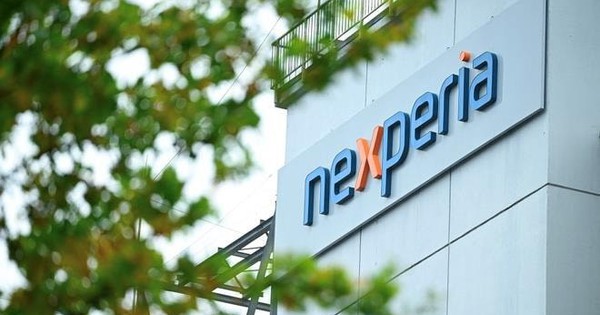 Hà Lan tịch thu, Trung Quốc đáp trả: Cuộc chiến chip cơ bản đẩy ngành công nghiệp ô tô vào thế nguy hiểm