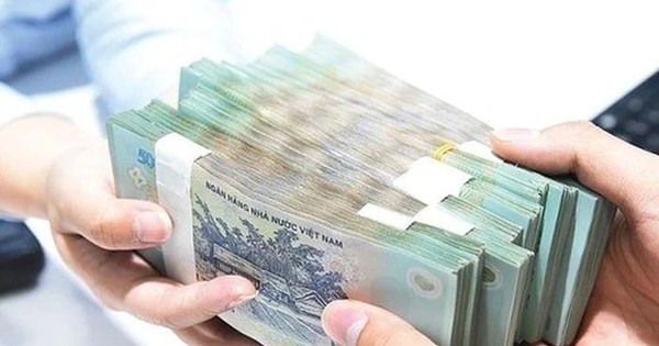 Chuyên gia lý giải hiện tượng khách xếp hàng giữ chỗ dự án Vinhomes Green Paradise