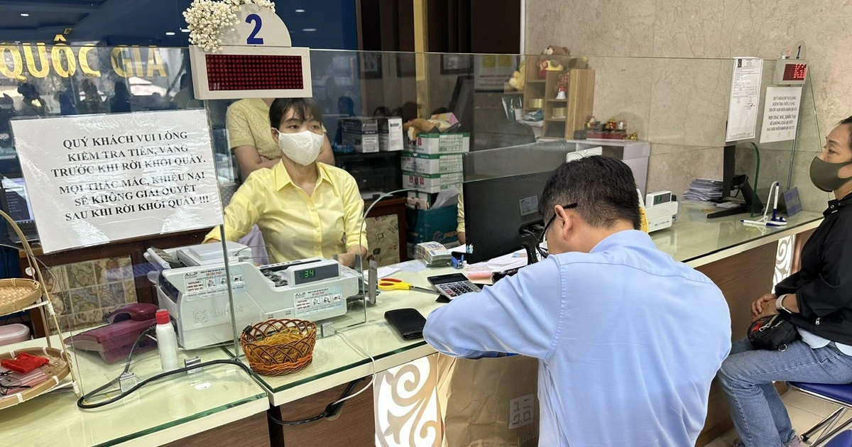 Công ty SJC tạm ngưng đăng ký mua vàng miếng trực tuyến