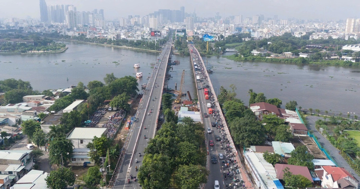 Thông xe cầu Bình Triệu 1 từ ngày mai, giảm ùn tắc cửa ngõ Đông Bắc TP.HCM
