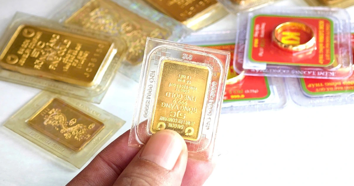 Giá vàng hôm nay 3.11.2025: Ngân hàng ACB giảm 800.000 đồng