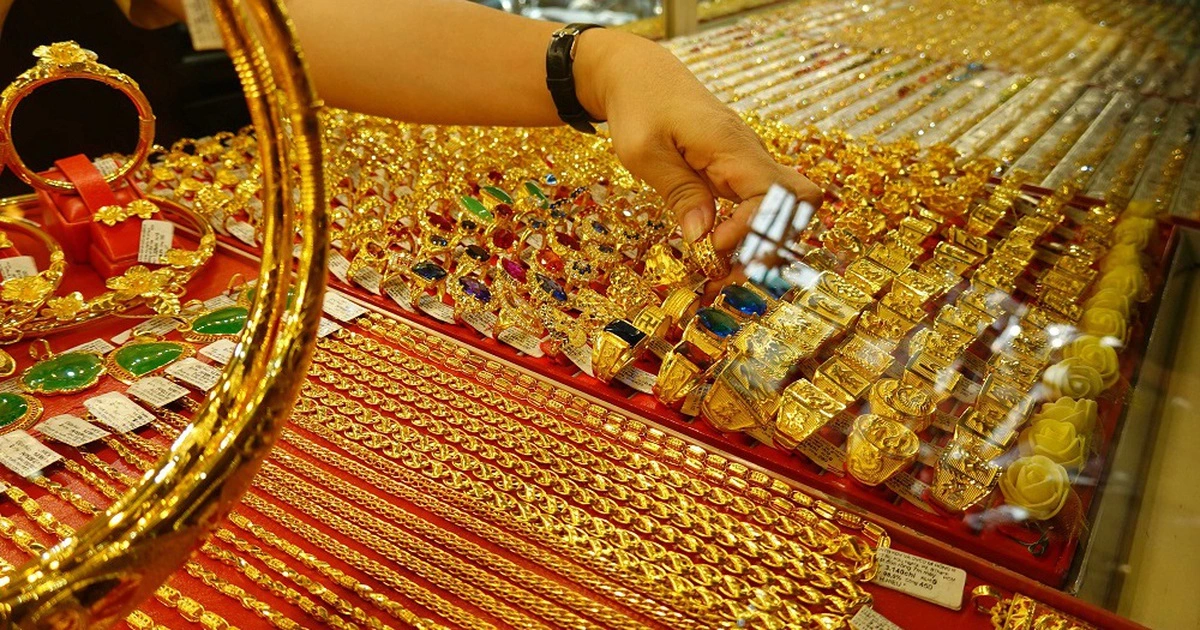 Giá vàng hôm nay 16.11.2025: Tăng cao trong tuần nhưng vì sao người mua vẫn lỗ?