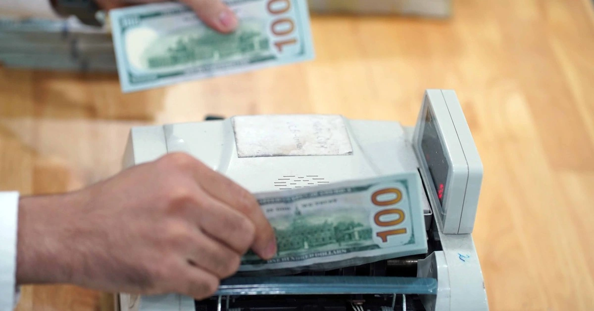 Giá USD hôm nay 24.11.2025: Giữ đà tăng cao