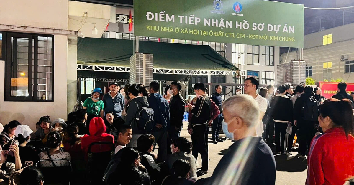 Vụ xuyên đêm chờ mua nhà ở xã hội: Không chấp nhận thứ tự nộp hồ sơ người dân tự lập