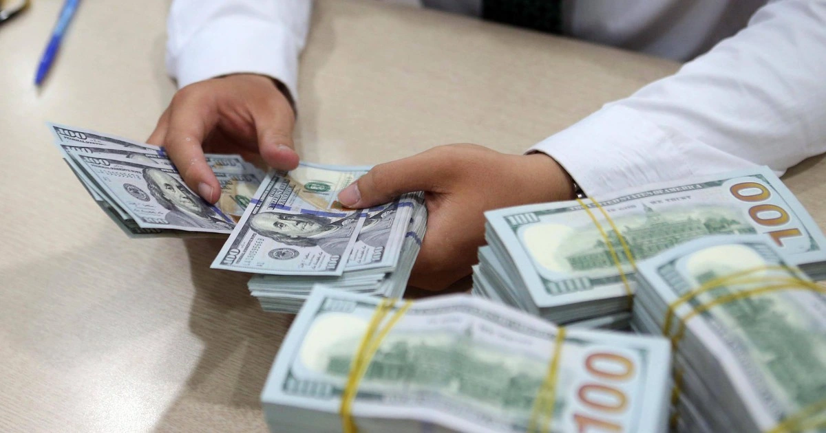 Giá USD hôm nay 8.11.2025: Tự do tăng mạnh