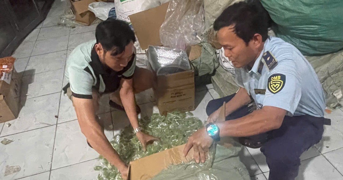 Dọn dẹp hàng giả trên mạng xã hội