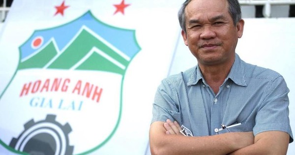 Bầu Đức lặng lẽ đổi lại logo cho Hoàng Anh Gia Lai sau khi chia tay bầu Thụy