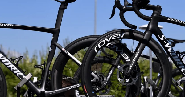 Nhận tin tố giác, cảnh sát lần theo chuỗi cung ứng triệt phá đường dây sản xuất hàng giả lớn nhất ngành xe đạp: Thu giữ lượng lớn khung, bánh xe, ghi đông giả, tổng trị giá hơn 42 tỷ đồng