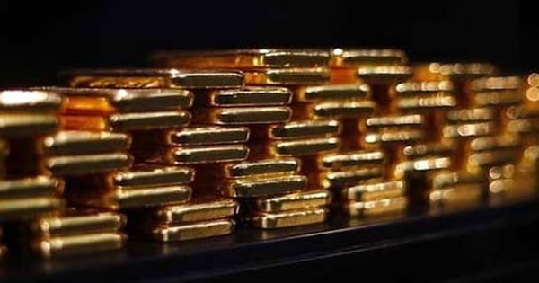 Thu giữ gần 9,5 kg vàng trị giá hơn 34 tỷ đồng từ 1 tiếp viên hàng không