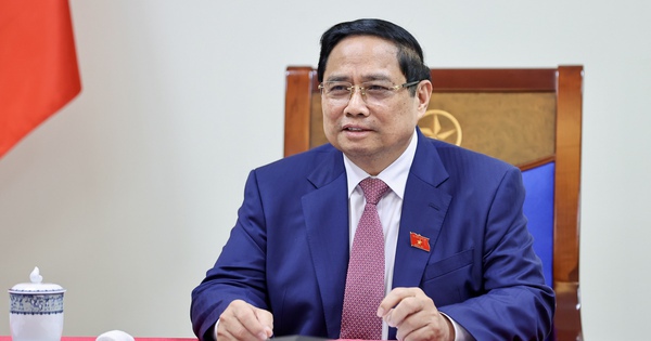 Thủ tướng điện đàm với Tổng Giám đốc Rosatom thúc đẩy hợp tác năng lượng nguyên tử